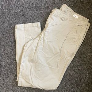 Women’s Capri khaki pants